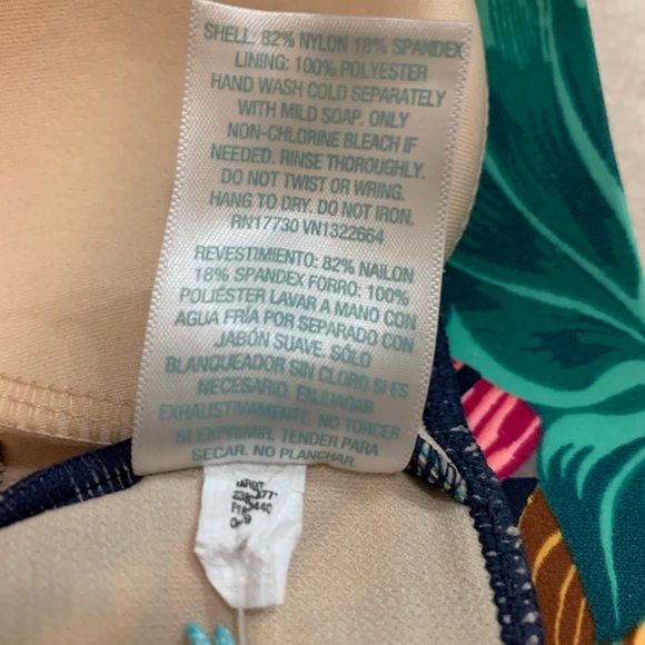 Kona Sol Swim Top (Size - S) “NWT” - Picture 10 of 10